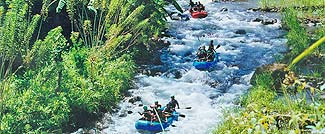 トラガワジャ川ラフティング